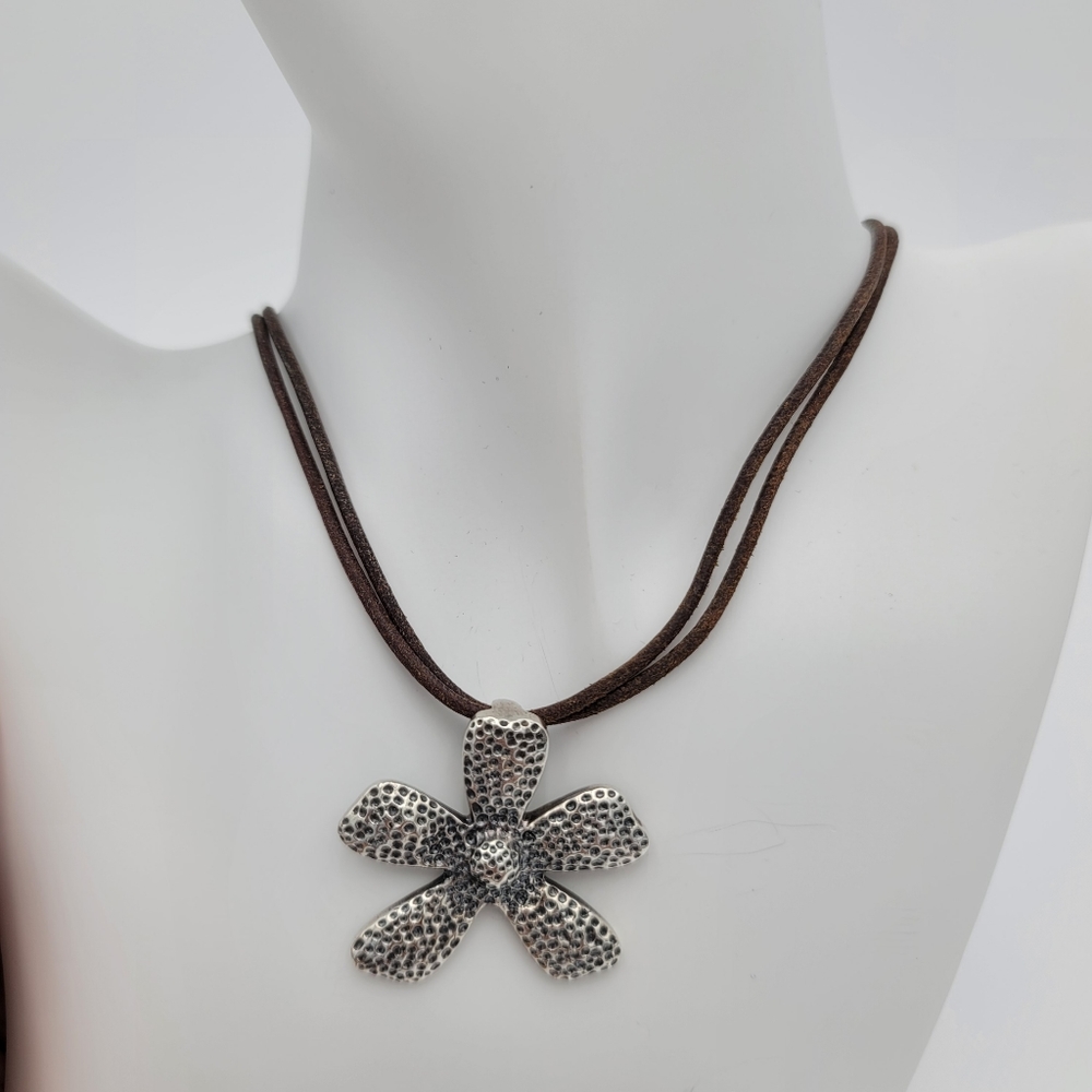 Silpada, 925 Sterling, Hammered Daisy Necklace on a Rubber & Sterling Cord.
